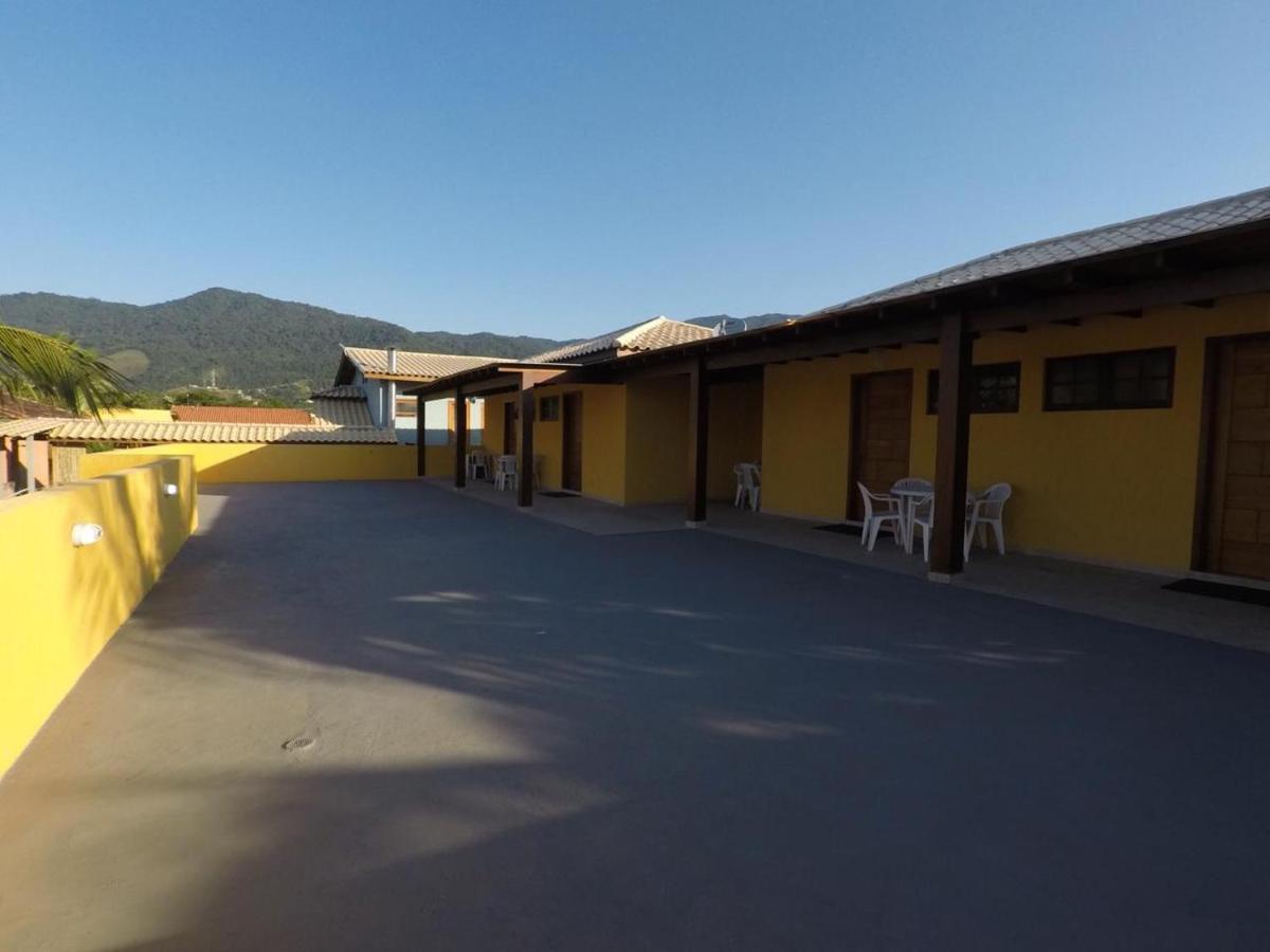 Yellow Apartment Ilhabela Luaran gambar